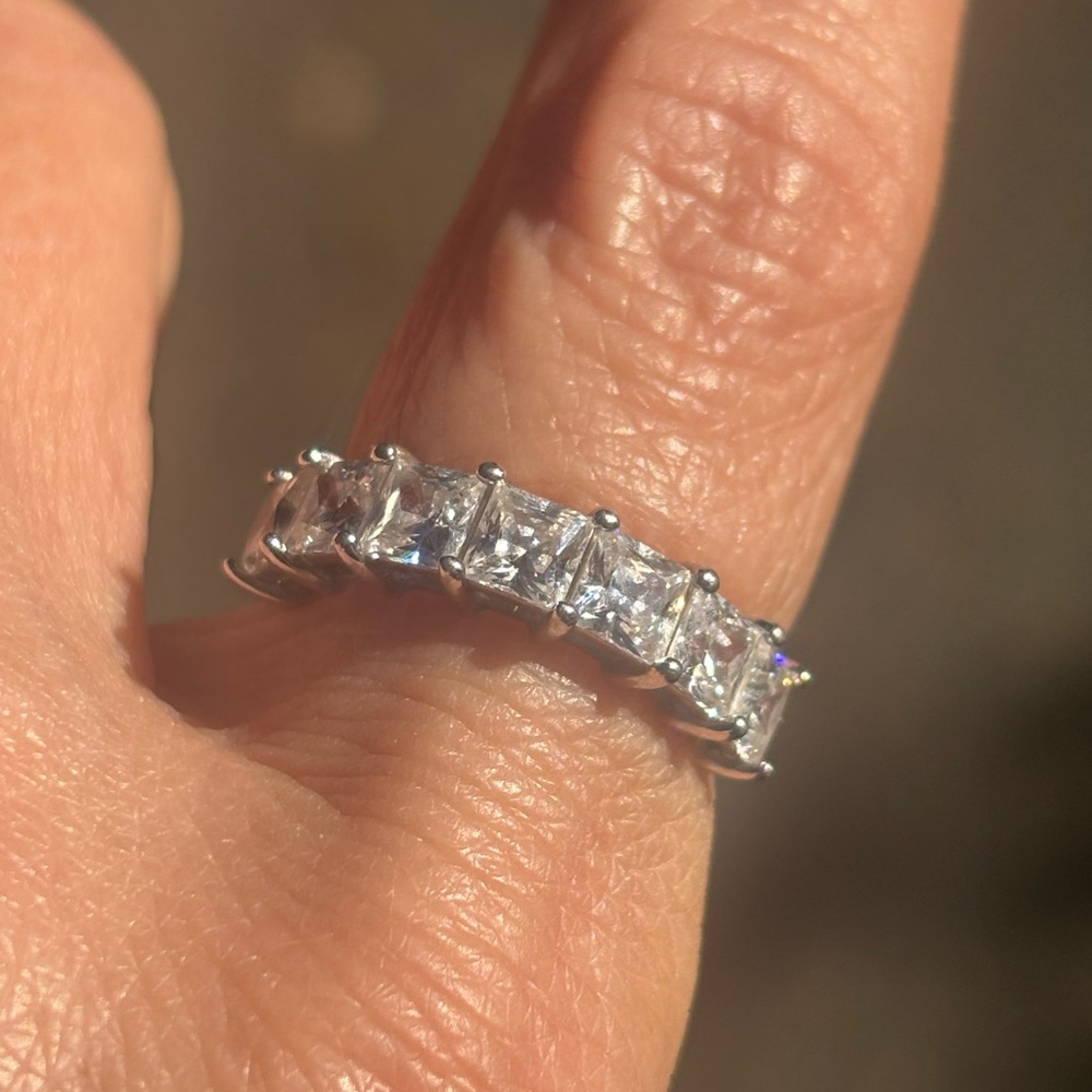Diamonique 7 Diamond Ring size 6